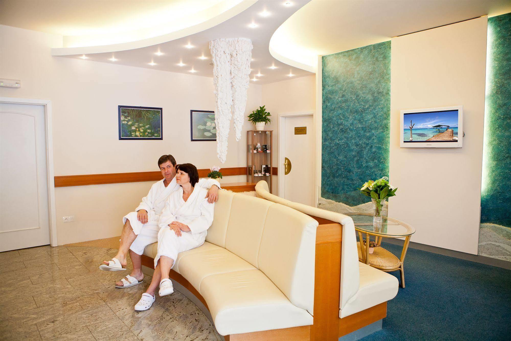 Františkovy Lázně Hotel Reza מראה חיצוני תמונה